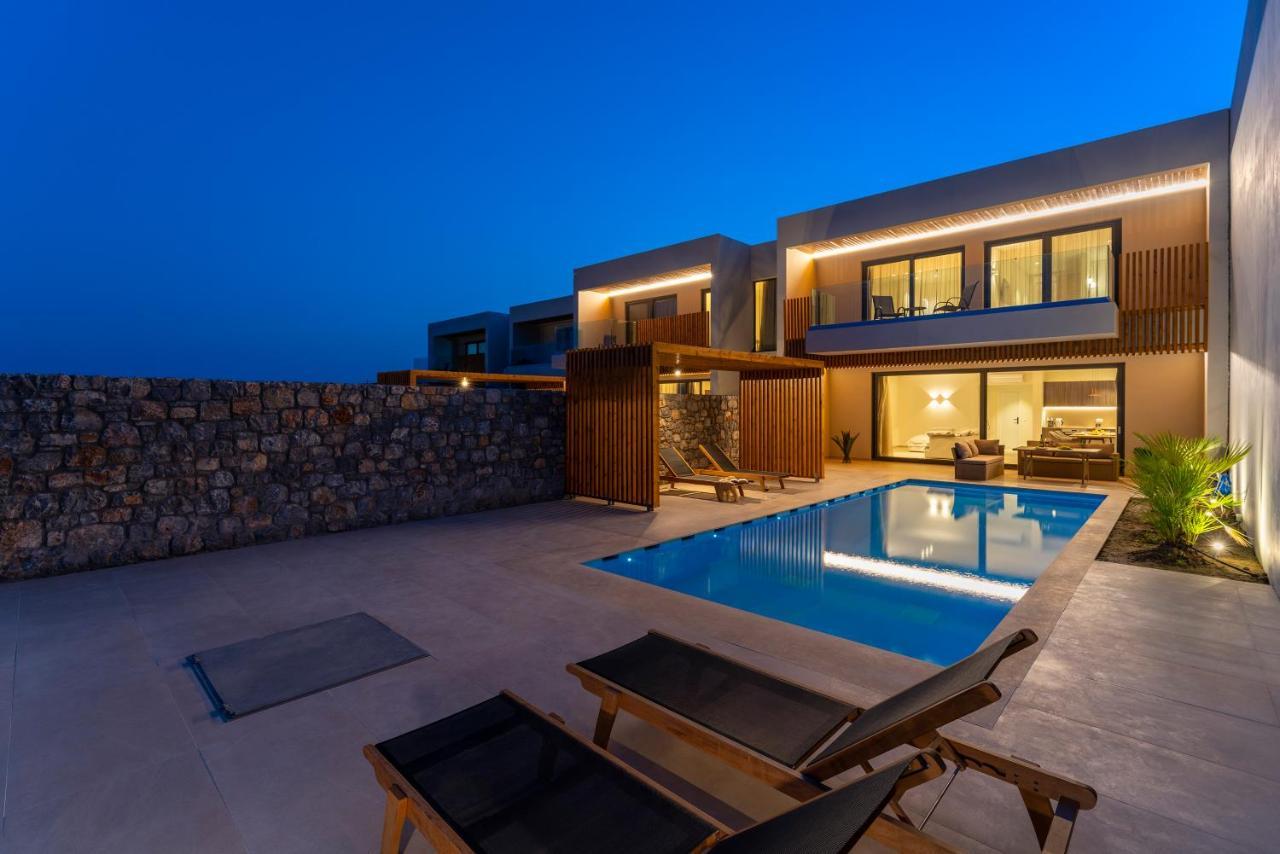 Villa Aethrion & Gennadi