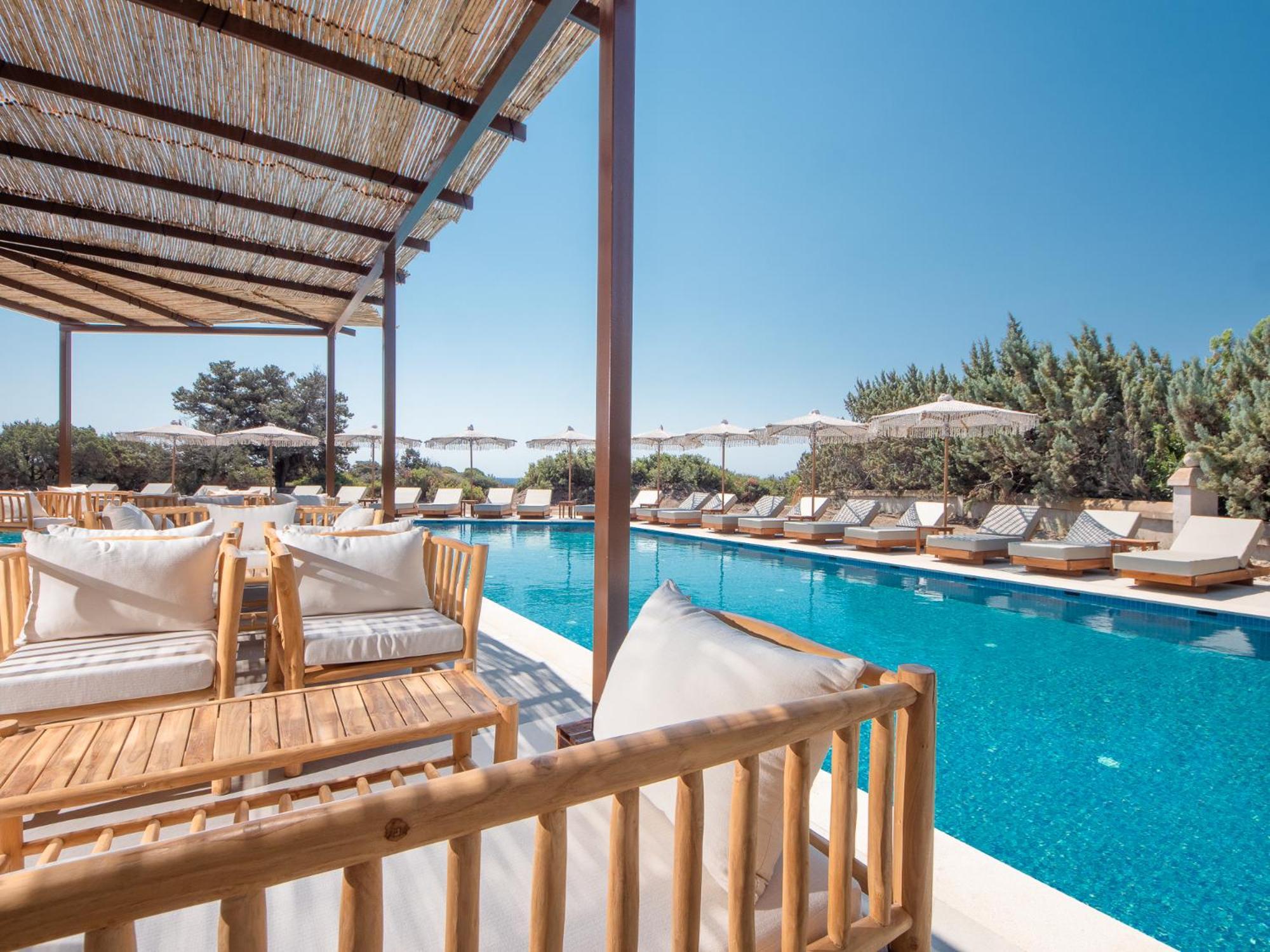 Villa Aethrion & Gennadi