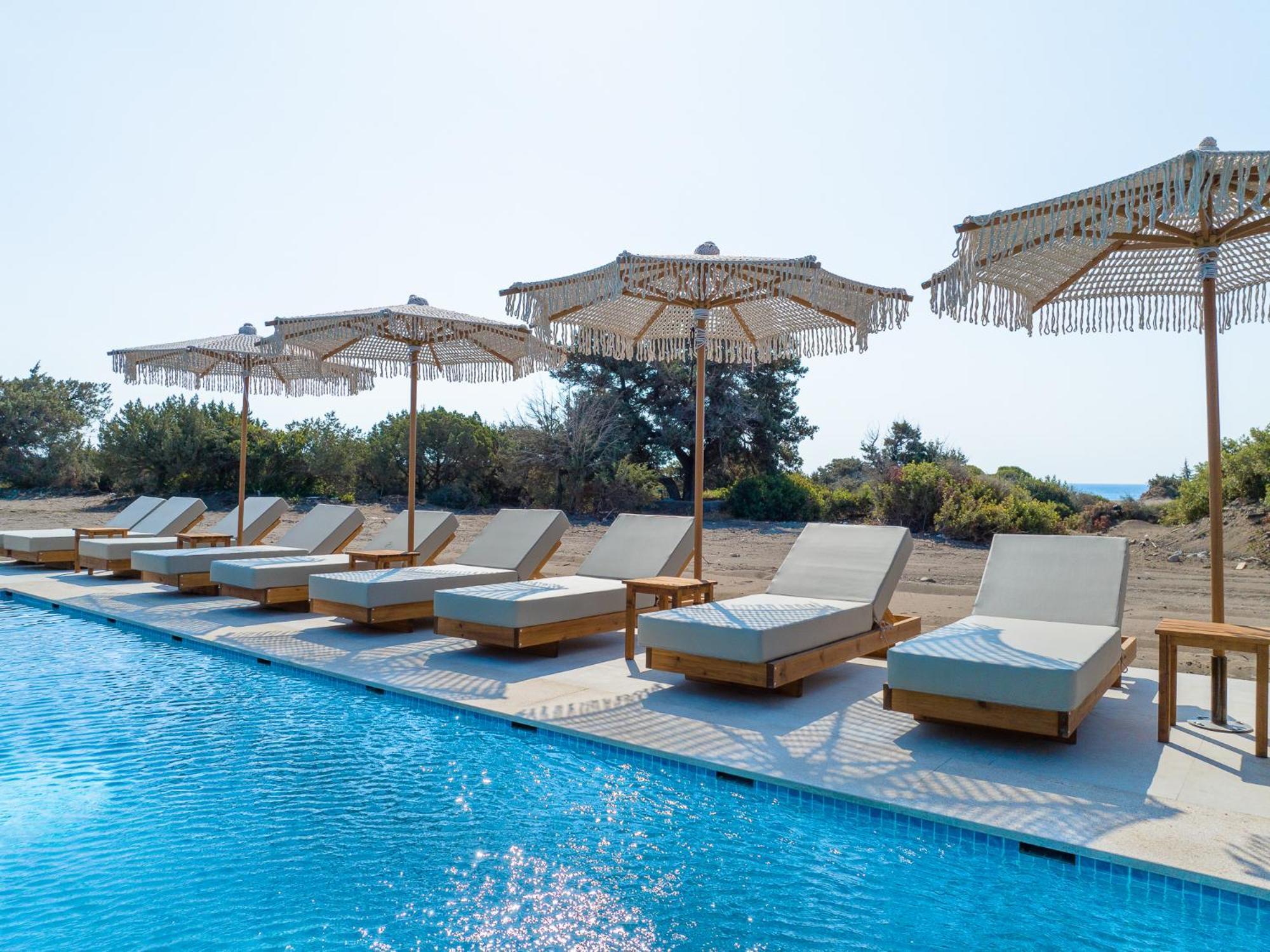 Villa Aethrion & Gennadi